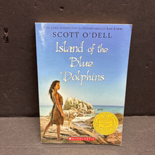 Load image into Gallery viewer, Island of the Blue Dolphins: 50th Anniversary Edition (Scott O'Dell) -chapter paperback
