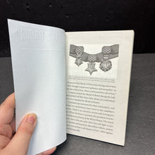 Load image into Gallery viewer, Jack Montgomery - World War II: Gallantry at Anzio (Medal of Honor) (Michael P. Spradlin) (Notable Person) -educational series paperback
