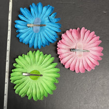 Load image into Gallery viewer, 3pk Daisy Flower Rhinestone Hairbow Clip
