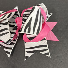 Load image into Gallery viewer, Exotic Print Hairbow Clip
