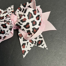 Load image into Gallery viewer, Exotic Print Hairbow Clip
