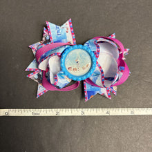 Load image into Gallery viewer, Olaf Bowknot Bottlecap Hairbow Clip
