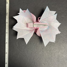 Load image into Gallery viewer, Anna Bowknot Bottlecap Hairbow Clip
