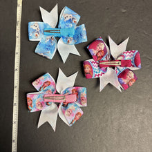 Load image into Gallery viewer, 3pk Hairbow Clips
