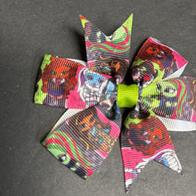 Load image into Gallery viewer, Hairbow Clip
