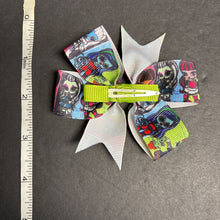 Load image into Gallery viewer, Hairbow Clip

