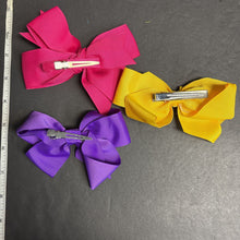 Load image into Gallery viewer, 3pk Solid Hairbow Clips
