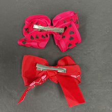 Load image into Gallery viewer, 2pk Heart Hairbow Clips
