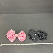 Load image into Gallery viewer, 2pk Heart Hairbow Clips
