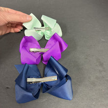 Load image into Gallery viewer, 3pk Solid Hairbow Clips
