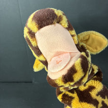Load image into Gallery viewer, Giraffe Hand Puppet 1987 Vintage Collectible (R Dakin)

