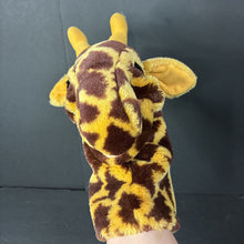 Load image into Gallery viewer, Giraffe Hand Puppet 1987 Vintage Collectible (R Dakin)
