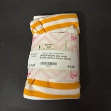 Load image into Gallery viewer, Striped Socks (NEW)

