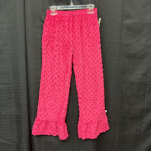 Load image into Gallery viewer, 100% Polyester Textured Ruffle Pants (NEW)
