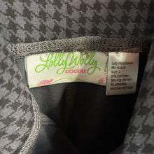 Load image into Gallery viewer, 57% Cotton 38% Polyester 5% Spandex Houndstooth Yoga Pants (NEW)
