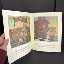 Load image into Gallery viewer, Alphabears: An ABC Book (Kathleen Hague) -paperback
