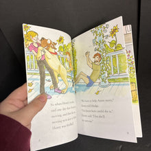 Load image into Gallery viewer, Henry and Mudge and Annie's Good Move (Ready to Read Level 2) (Cynthia Rylant) -character reader paperback
