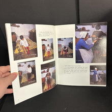 Load image into Gallery viewer, Samuel Eaton's Day: A Day in the Life of a Pilgrim Boy (Kate Waters) (Notable Person - The Pilgrims) -educational paperback

