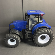 Load image into Gallery viewer, Lights &amp; Sounds Tractor Battery Operated
