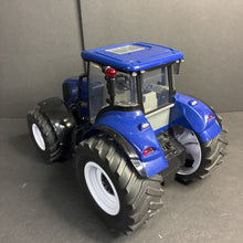 Load image into Gallery viewer, Lights &amp; Sounds Tractor Battery Operated
