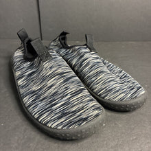 Load image into Gallery viewer, Boys Water Shoes
