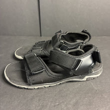 Load image into Gallery viewer, Boys Quick Dry Hybrid Sandals
