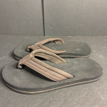 Load image into Gallery viewer, Boys Soft Rubber Flip Flops
