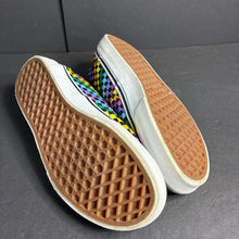 Load image into Gallery viewer, Girls Doheny Checkered Shoes
