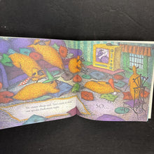 Load image into Gallery viewer, Six Creepy Sheep (Judith Ross Enderle &amp; Stephanie Gordon Tessler) (Season: Fall, Holiday: Halloween) -paperback
