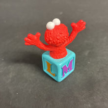 Load image into Gallery viewer, Elmo Magnetic Toniebox Tonie Character
