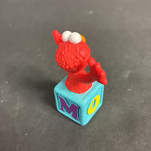 Load image into Gallery viewer, Elmo Magnetic Toniebox Tonie Character
