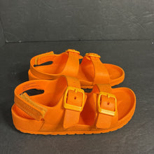 Load image into Gallery viewer, Boys Buckle Sandals
