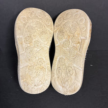 Load image into Gallery viewer, Boys Shoes
