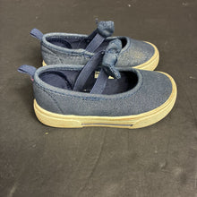 Load image into Gallery viewer, Girls Bow Shoes
