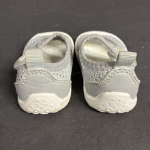 Load image into Gallery viewer, Girls Breathable Shoes
