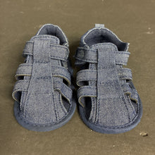 Load image into Gallery viewer, Boys Sandals
