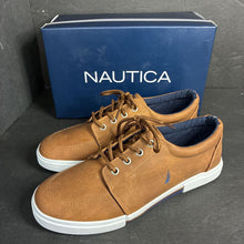 Load image into Gallery viewer, Boys Berrian Shoes (NEW)
