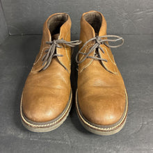 Load image into Gallery viewer, Boys Classic Break Chukka Boots

