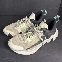 Load image into Gallery viewer, Mens Giannis Immortality 2 Sneakers
