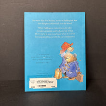 Load image into Gallery viewer, Paddington at the Zoo (Paddington Library) (Michael Bond) -character paperback
