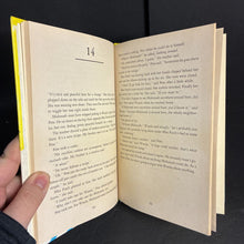 Load image into Gallery viewer, Mishmash and the Venus Flytrap (Molly Cone) (Weekly Reader Children's Book Club) -reader hardcover

