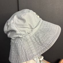 Load image into Gallery viewer, Boys Smiley Face Sun Hat (Maxnova)
