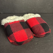 Load image into Gallery viewer, Boys Plaid Slippers
