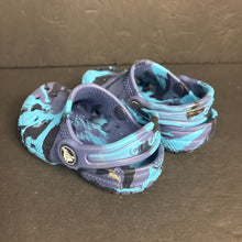 Load image into Gallery viewer, Boys Tie Dye Shoes
