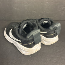 Load image into Gallery viewer, Boys Star Runner 4 Sneakers
