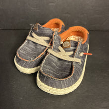 Load image into Gallery viewer, Boys Shoes
