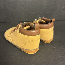 Load image into Gallery viewer, Boys Shoes
