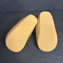 Load image into Gallery viewer, Boys Shoes
