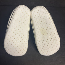 Load image into Gallery viewer, Boys Shoes
