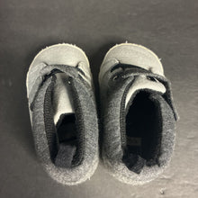 Load image into Gallery viewer, Boys Shoes
